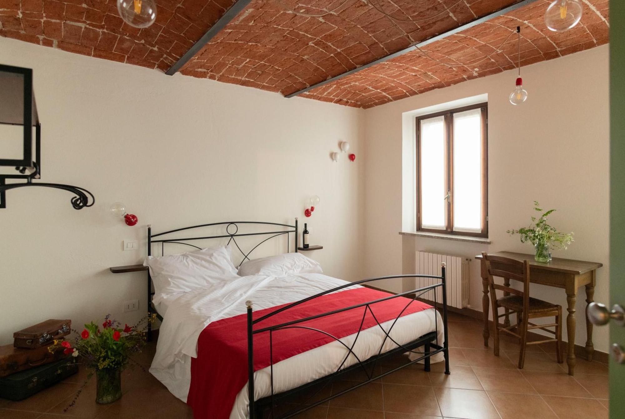 Ca' Nadin Agriturismo San Damiano dʼAsti Zewnętrze zdjęcie